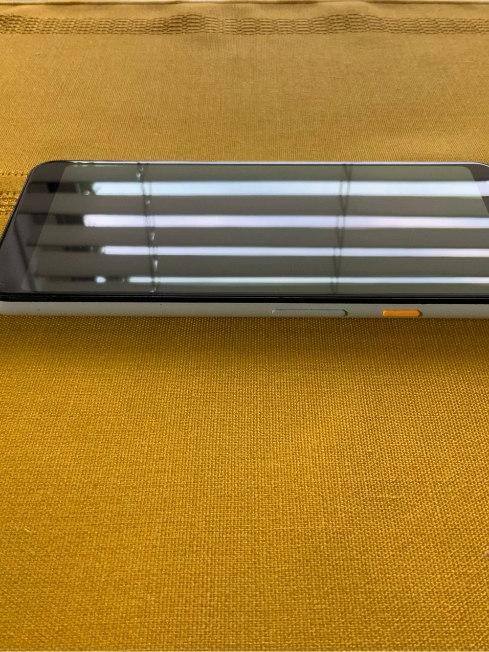 Google Pixel 3a XL (Works Perfectly)